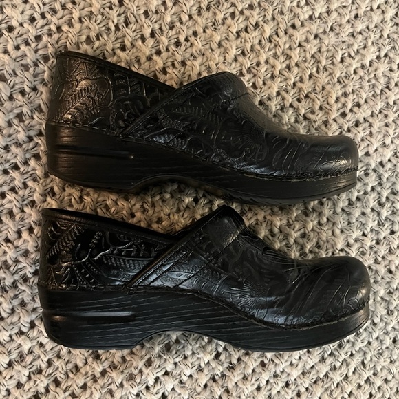 Black Paisley Print Dansko Clogs - Picture 5 of 6